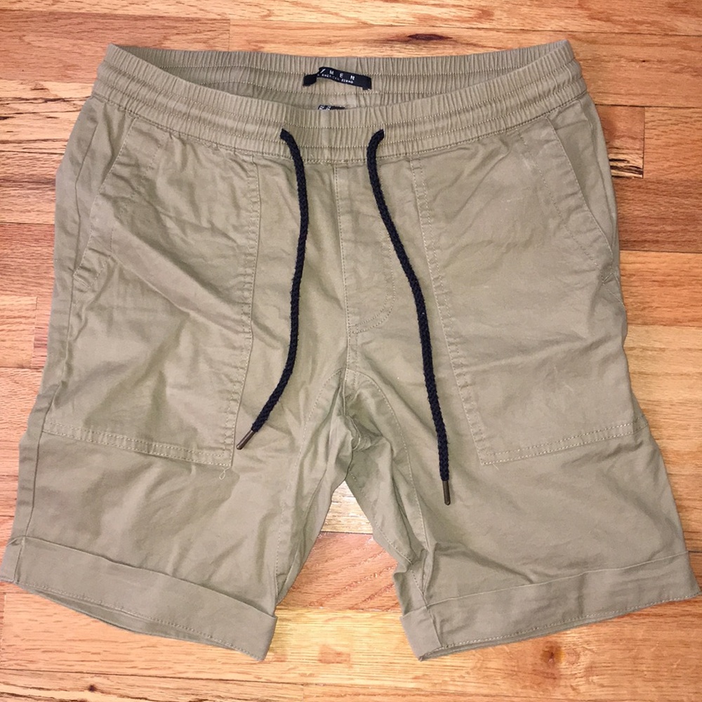 21 MEN SIZE 29 MENS CARGO SHORTS EXCELLENT